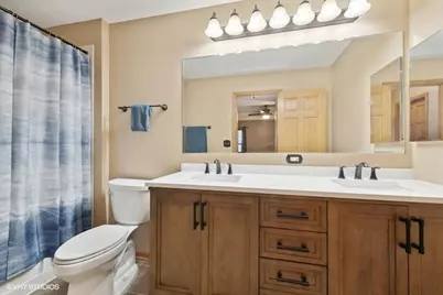 2870 Glacier Way #C, Wauconda, IL 60084 - Photo 10