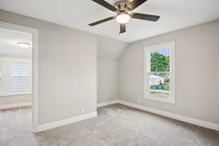 1424 Clark St, Dekalb, IL 60115 - Photo 18