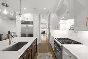 [Address not provided], Chicago, IL 60614 - Photo 12