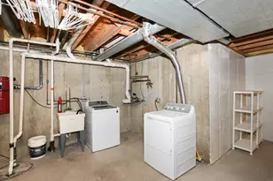 859 Saddlewood Dr, Glen Ellyn, IL 60137 - Photo 30