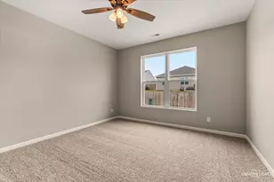 520 S Preston St, Cortland, IL 60112 - Photo 12