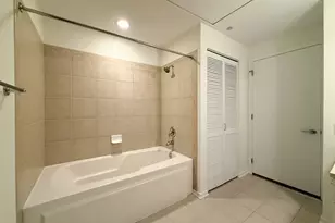 900 N Kingsbury St, Chicago, IL 60610 - Photo 16