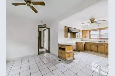 1840 S 7th Avenue, Maywood, IL 60153 - Photo 8