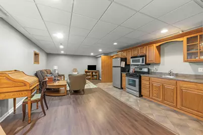 393 E 16th Place, Lombard, IL 60148 - Photo 20