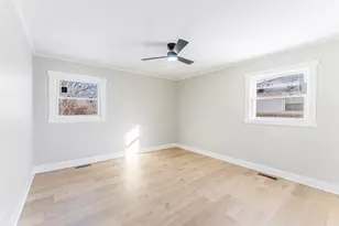 118 Well St, Park Forest, IL 60466 - Photo 8