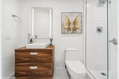 510 W Erie Street #1701, Chicago, IL 60654 - Photo 12