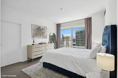 510 W Erie Street #1701, Chicago, IL 60654 - Photo 8