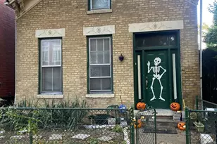 2238 N Wayne Ave, Chicago, IL 60614 - Photo 1