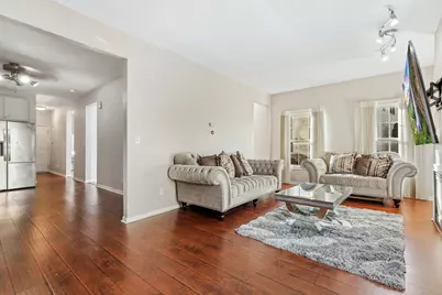 18423 Stonecreek Drive, Hazel Crest, IL 60429 - Photo 4