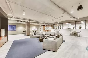 211 N Harbor Dr, Chicago, IL 60601 - Photo 56