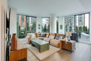 211 N Harbor Dr, Chicago, IL 60601 - Photo 10