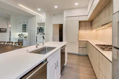 211 N Harbor Drive #TH01, Chicago, IL 60601 - Photo 18