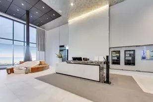 211 N Harbor Dr, Chicago, IL 60601 - Photo 8