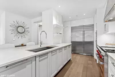 435 N Michigan Avenue #810, Chicago, IL 60611 - Photo 22