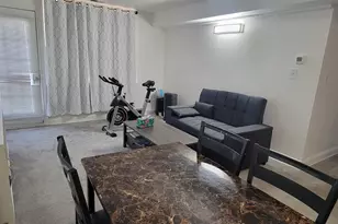 2501 W Touhy Ave, Chicago, IL 60645 - Photo 10