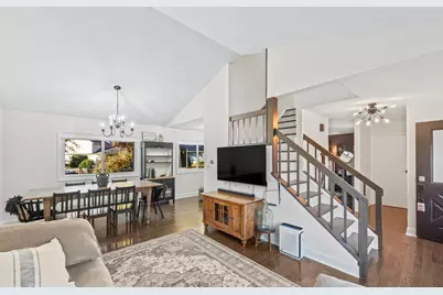 1717 Drake Court, Naperville, IL 60565 - Photo 8