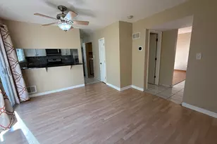 [Address not provided], Woodridge, IL 60517 - Photo 12