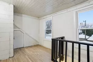 8011 S Dante Ave, Chicago, IL 60619 - Photo 14