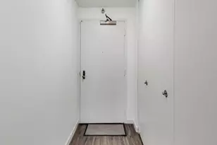 555 W Madison St, Chicago, IL 60661 - Photo 6