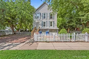 314 Liberty St, Waukegan, IL 60085 - Photo 1