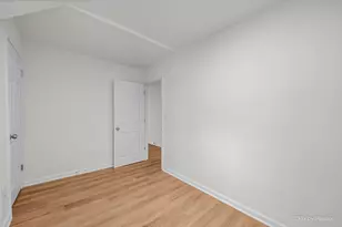 314 Liberty St, Waukegan, IL 60085 - Photo 16