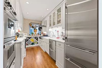 26 E Scott Street #3, Chicago, IL 60610 - Photo 14