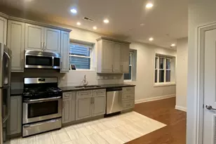 1111 N Ashland Ave, Chicago, IL 60622 - Photo 8