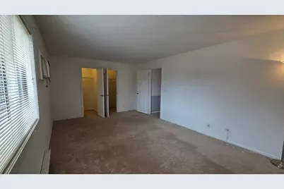 627 Virginia Road #212, Crystal Lake, IL 60014 - Photo 10