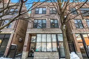 904 N California Ave, Chicago, IL 60622 - Photo 1