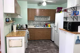 901 S Country Squire Dr, Urbana, IL 61802 - Photo 4