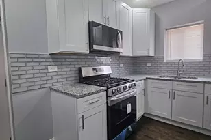 [Address not provided], Maywood, IL 60153 - Photo 8