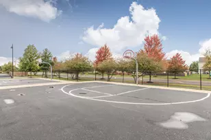 124 Bertram Dr, Yorkville, IL 60560 - Photo 20