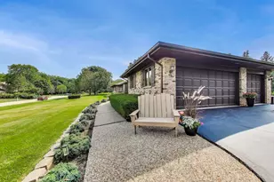 3 Jane Ct, Hawthorn Woods, IL 60047 - Photo 38