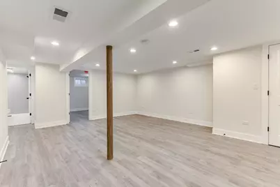 9032 Luna Avenue, Morton Grove, IL 60053 - Photo 20