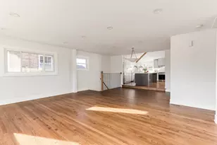 9032 Luna Ave, Morton Grove, IL 60053 - Photo 8