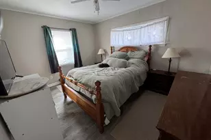 1206 Harvey Dr, Sterling, IL 61081 - Photo 8