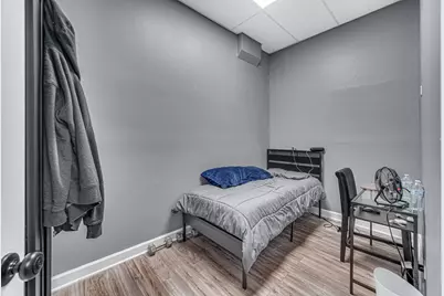 2419 S Albany Avenue, Chicago, IL 60623 - Photo 8