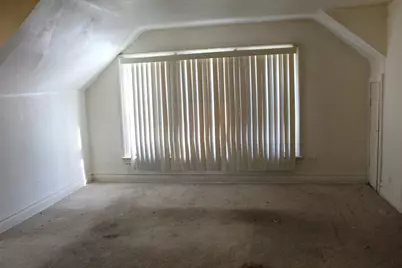 [Address not provided], North Chicago, IL 60064 - Photo 6