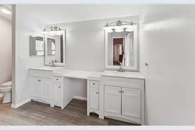 310 Spring Creek Circle, Schaumburg, IL 60173 - Photo 20