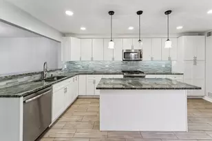 310 Spring Creek Cir, Schaumburg, IL 60173 - Photo 10