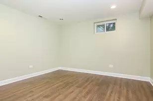 100 Belle Plaine Ave, Park Ridge, IL 60068 - Photo 16