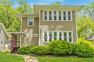 100 Belle Plaine Ave, Park Ridge, IL 60068 - Photo 2