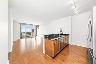 1235 S Prairie Ave, Chicago, IL 60605 - Photo 12