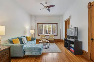 3809 N Kenmore Ave, Chicago, IL 60613 - Photo 6