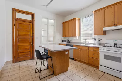 3809 N Kenmore Avenue, Chicago, IL 60613 - Photo 10