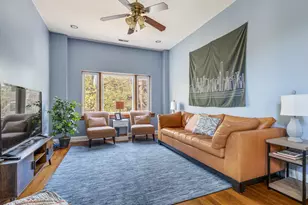 3809 N Kenmore Ave, Chicago, IL 60613 - Photo 16