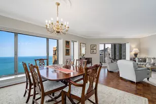 950 N Michigan Ave, Chicago, IL 60611 - Photo 12