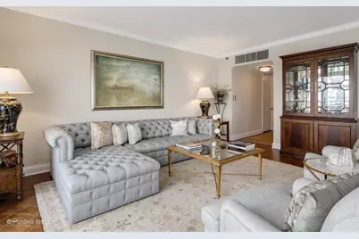 950 N Michigan Avenue #2305, Chicago, IL 60611 - Photo 10