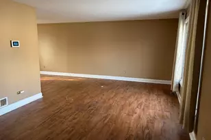 5301 Imperial Dr, Richton Park, IL 60471 - Photo 2