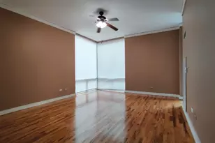 170 W Polk St, Chicago, IL 60605 - Photo 8